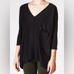 Kerisma Raven V-Neck Top in Black Size Small/Medium